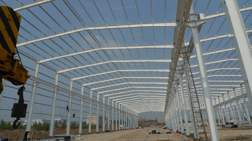 守護鋼結(jié)構(gòu)，信賴晨虹醇酸底漆的堅實防護