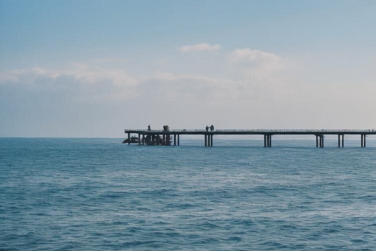 海洋守護者：晨虹醇酸調和漆，為海洋環境維護量身打造