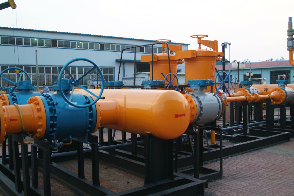 工業(yè)設(shè)備煥新生：晨虹醇酸改裝汽車漆，助力高效維護(hù)與創(chuàng)新